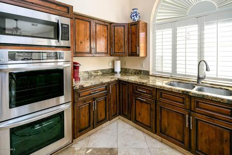 955 W Sherri Dr, Gilbert, AZ 85233 photo 9