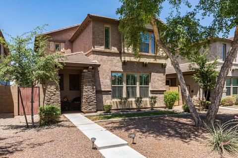 3464 E Orchid Ln, Gilbert, AZ 85296 photo 1