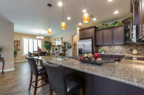 3464 E Orchid Ln, Gilbert, AZ 85296 photo 9