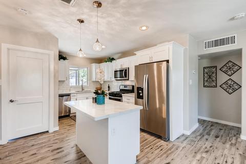 1832 E Crittenden Ln, Phoenix, AZ 85016 photo 10