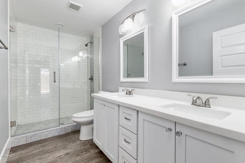 10 W Ocotillo Rd, Phoenix, AZ 85013 photo 13