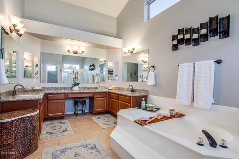 2575 E Drake St, Gilbert, AZ 85234 photo 38