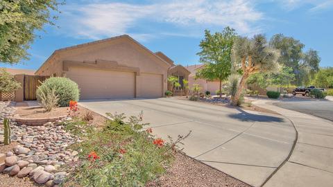 1034 E Stottler Ct, Gilbert, AZ 85296 photo 3