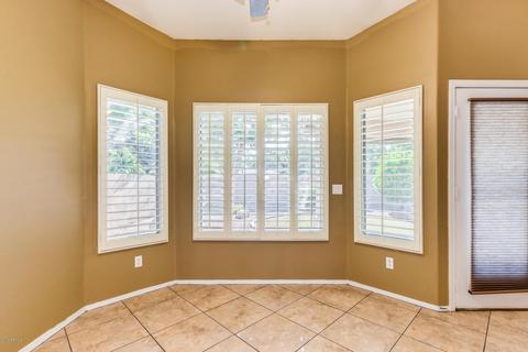 322 S Laguna Dr, Gilbert, AZ 85233 photo 16