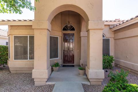322 S Laguna Dr, Gilbert, AZ 85233 photo 4