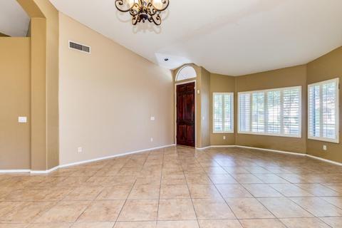 322 S Laguna Dr, Gilbert, AZ 85233 photo 6