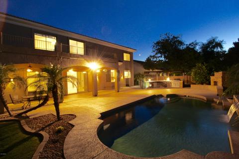 1534 E Catamaran Dr, Gilbert, AZ 85234 photo 3