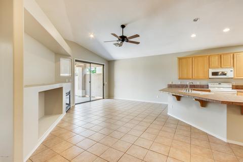 3244 E Maldonado Dr, Phoenix, AZ 85042 photo 9