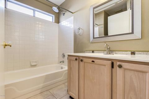 4201 E Wescott Dr, Phoenix, AZ 85050 photo 24