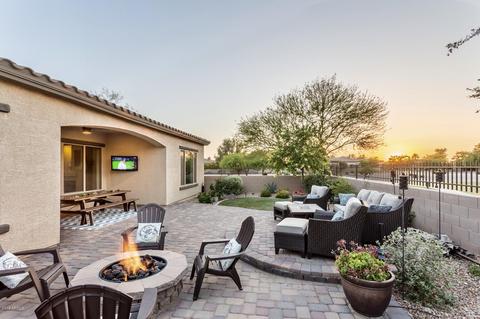 2824 E Citadel Dr, Gilbert, AZ 85298 photo 1