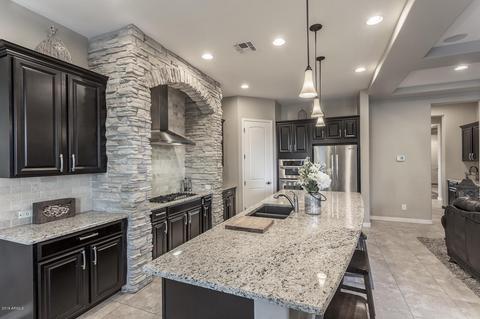 2824 E Citadel Dr, Gilbert, AZ 85298 photo 4