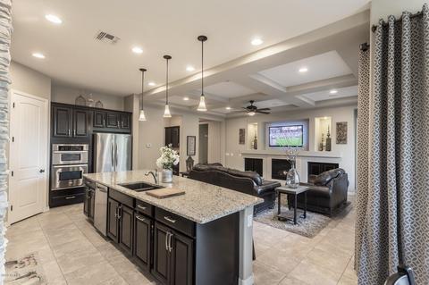 2824 E Citadel Dr, Gilbert, AZ 85298 photo 3