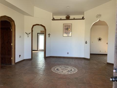 19984 E Antelope Rd, Mayer, AZ 86333 photo 3