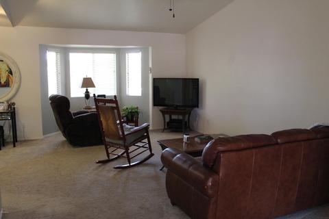6206 E Ivy St, Mesa, AZ 85205 photo 4