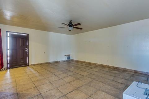 1902 E Desert Dr, Phoenix, AZ 85042 photo 10
