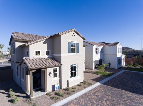 971 E Danbury Dr, Phoenix, AZ 85022 photo 2