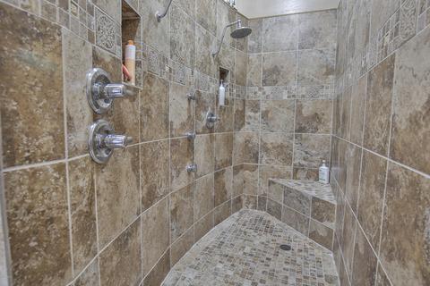 4236 E Carriage Way, Gilbert, AZ 85297 photo 19