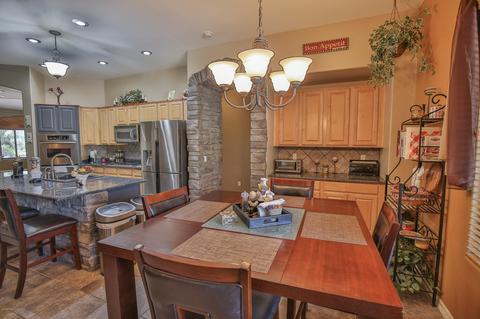 4236 E Carriage Way, Gilbert, AZ 85297 photo 10