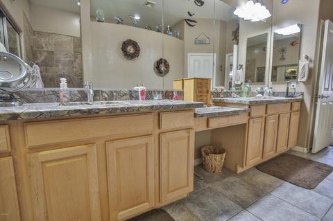 4236 E Carriage Way, Gilbert, AZ 85297 photo 18