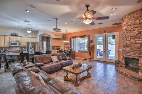 4236 E Carriage Way, Gilbert, AZ 85297 photo 33