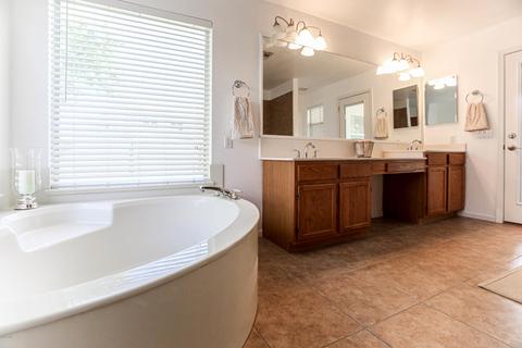 1328 E Horseshoe Ave, Gilbert, AZ 85296 photo 18
