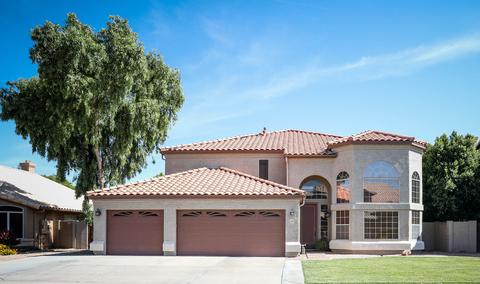1328 E Horseshoe Ave, Gilbert, AZ 85296 photo 1