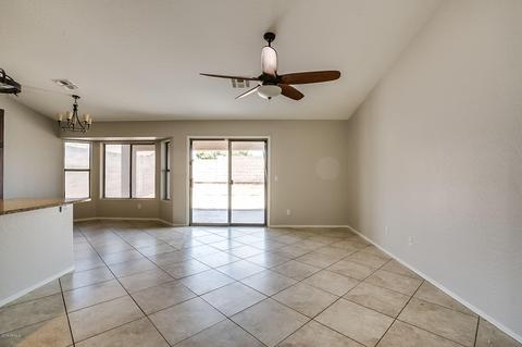 10264 E Dolphin Ave, Mesa, AZ 85208 photo 3