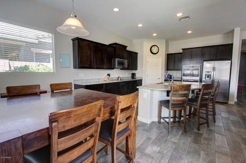 4087 E Comstock Dr, Gilbert, AZ 85296 photo 9