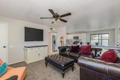 3553 E Winchcomb Dr, Phoenix, AZ 85032 photo 5