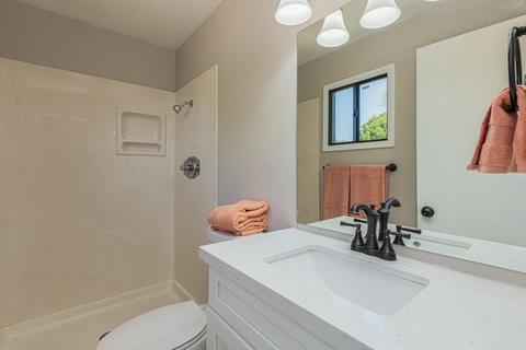 3553 E Winchcomb Dr, Phoenix, AZ 85032 photo 18