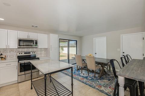 3553 E Winchcomb Dr, Phoenix, AZ 85032 photo 6