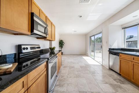 10835 N 41st Dr, Phoenix, AZ 85029 photo 9