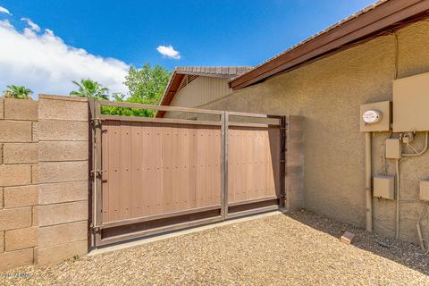 524 E Le Marche Ave, Phoenix, AZ 85022 photo 3