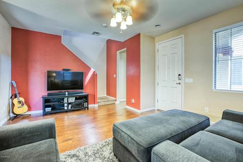 844 S Colonial Dr, Gilbert, AZ 85296 photo 5