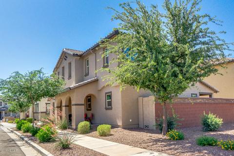 4192 E Brooks St, Gilbert, AZ 85296 photo 2