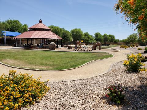 3704 E Red Oak Ln, Gilbert, AZ 85297 photo 7