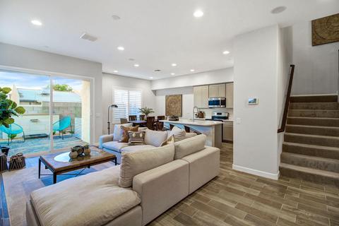 3721 E Catalina Dr, Phoenix, AZ 85018 photo 4