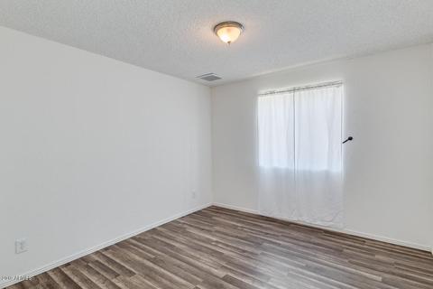7622 W Avalon Dr, Phoenix, AZ 85033 photo 37