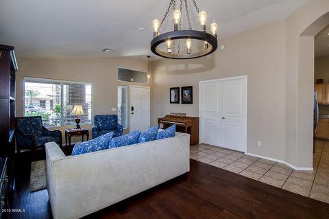 3281 E Santa Fe Ln, Gilbert, AZ 85297 photo 6