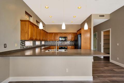 1469 W Commerce Ave, Gilbert, AZ 85233 photo 2