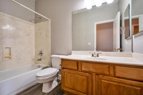 1469 W Commerce Ave, Gilbert, AZ 85233 photo 7