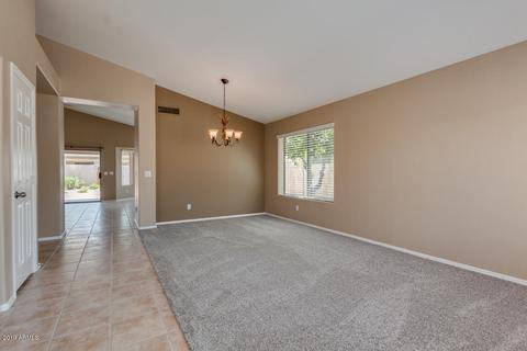 4660 E Lavender Ln, Phoenix, AZ 85044 photo 5