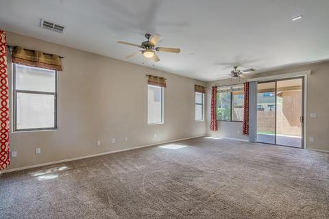 2834 S Peel Dr, Gilbert, AZ 85295 photo 4
