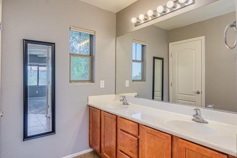 2834 S Peel Dr, Gilbert, AZ 85295 photo 18