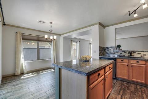 8460 E Natal Cir, Mesa, AZ 85209 photo 9