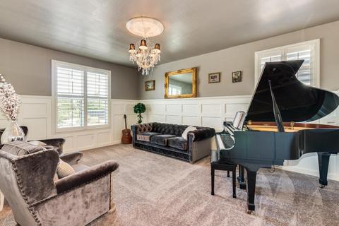 10245 E Theorem Dr, Mesa, AZ 85212 photo 6