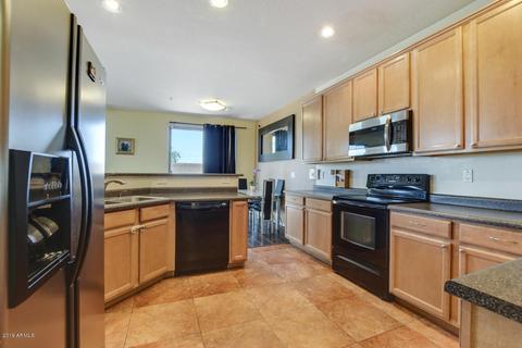 2816 E Dunbar Dr, Phoenix, AZ 85042 photo 7