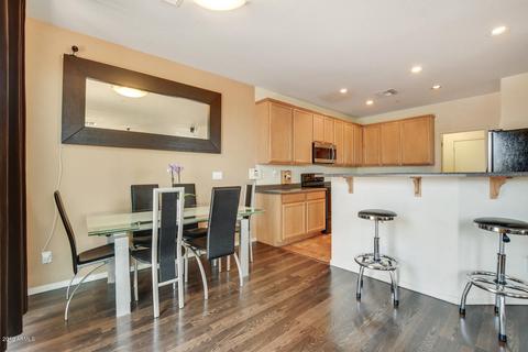 2816 E Dunbar Dr, Phoenix, AZ 85042 photo 10