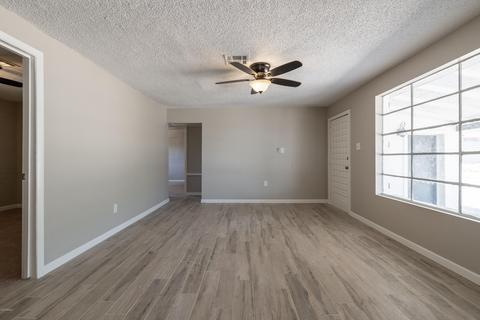 1425 E Paseo Way, Phoenix, AZ 85042 photo 7
