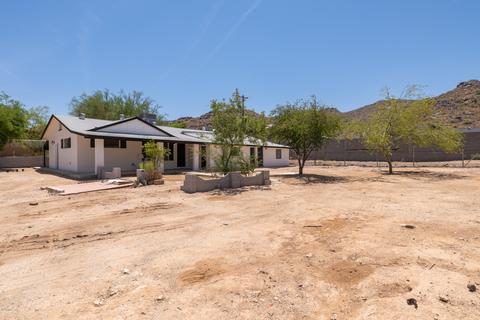 1425 E Paseo Way, Phoenix, AZ 85042 photo 1